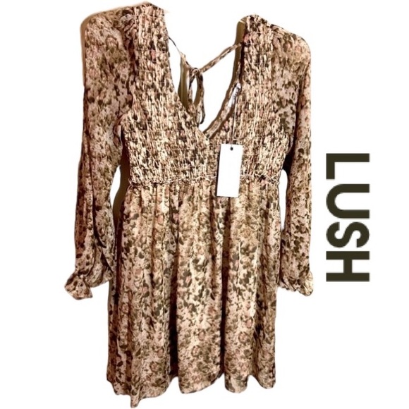 Lush Ruffled Mini Dress Inner Lining V-Neck Tie Back Sz Small - Picture 1 of 5